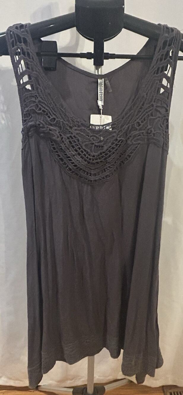 NWT Mono Reno Macy Gray Dress size S